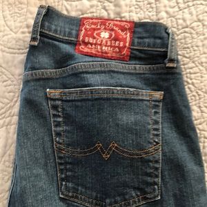 Women’s size 14/27 low rise flare regular length